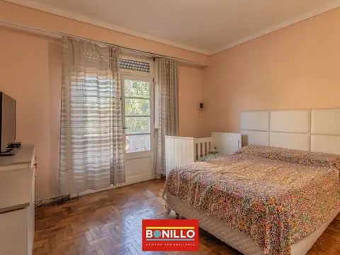 Casa en Venta en Villa Pueyrredon, USD 315.000