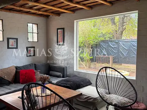 Casa en Venta con 4 cocheras