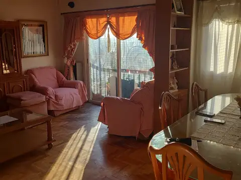 Departamento 4 ambientes con 1 baño