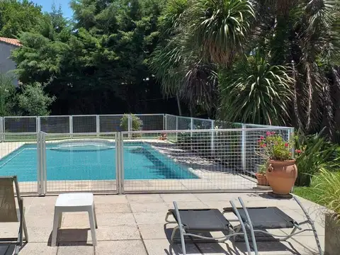 Venta Casa con Piscina y Gran Patio –Córdoba Capital