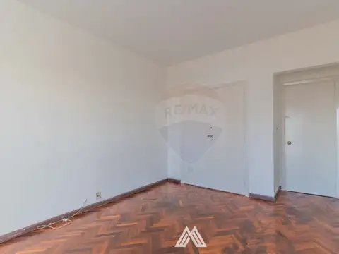 Departamento en Venta 70 años