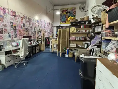 Local en Venta 100 años