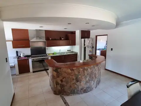 Casa EN ALQUILER de 3 dormitorios-Campos de Roca I