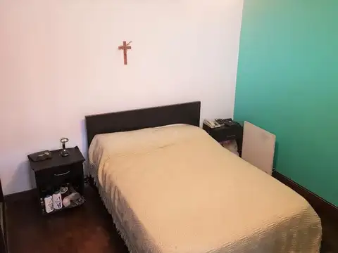 Depto Tipo Casa en Venta en Valentin Alsina, USD 64.000