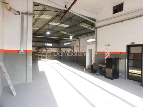 Galpon en Venta en Ituzaingo, USD 200.000