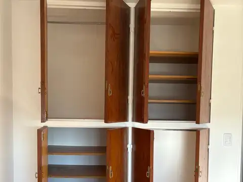 DEPARTAMENTO CENTRICO EN ALQ.