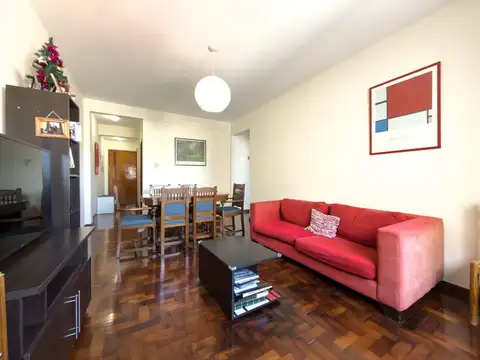 VENTA DEPTO 3 AMBIENTES SUPER LUMINOSO EN FLORES