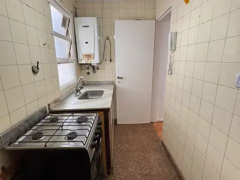 2 AMB LATERAL C/BALCON