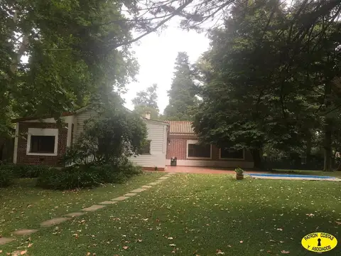 Casa en Alquiler de 3 dormitorios