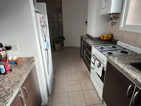 Departamento 3 ambientes con 2 baños