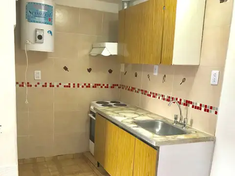 Depto Tipo Casa en Alquiler en Martínez, $ 800.000