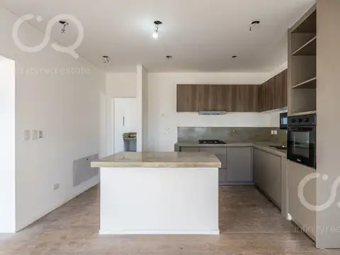Venta Casa San Sebastián Área 13