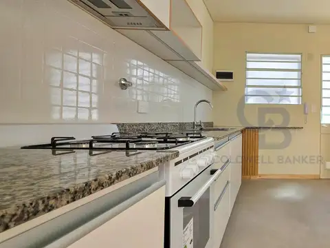 Depto Tipo Casa en Venta de 3 ambientes