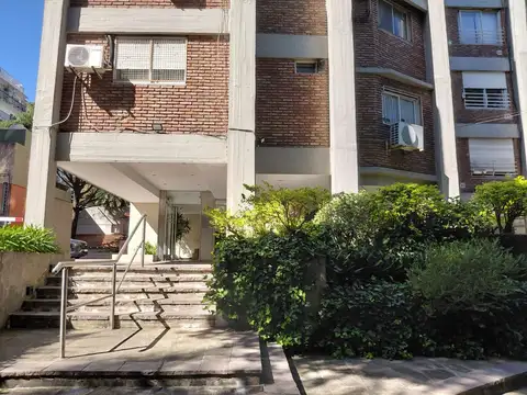Departamento en alquiler en Belgrano R 2 amb frente vista abierta
