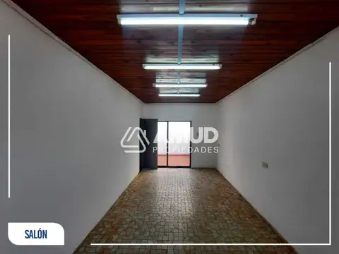 Casa en Alquiler de 3 dormitorios