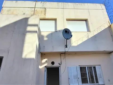 AMPLIO Y LUMINOSO P.H. EN VENTA