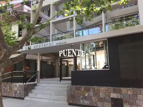 Departamento en Banfield Este