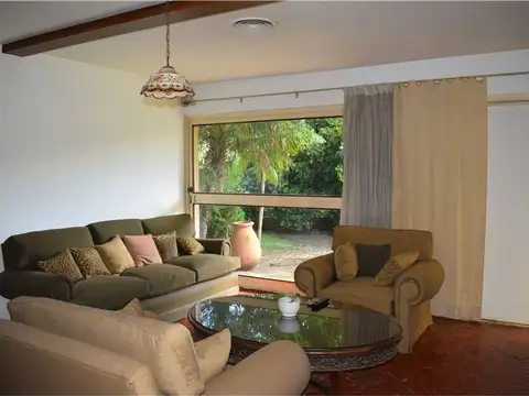Casa en Venta en Villa Elisa