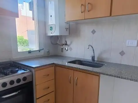 Departamento 3 ambientes con 1 baño