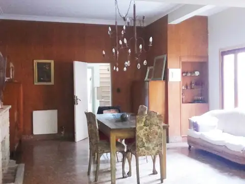 Casa 4 ambientes con 4 baños