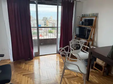 Departamento  2 Amb piso Alto con Mucha Luz