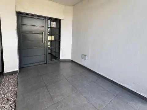 Departamento en Alquiler en Lanús Oeste, $ 490.000