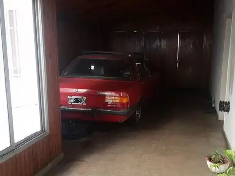 Casa en Venta en Adrogue, USD 105.000