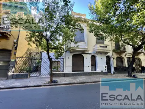 CASA PARA USO COMERCIAL EN ALQUILER