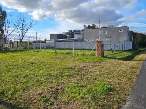 Terreno en Venta 14.370  mts Frente