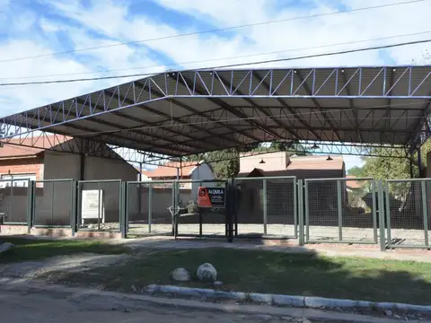 Galpón en Alquiler en Merlo, Junín