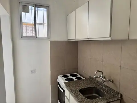 Departamento en Alquiler en Caballito Sur, $ 600.000
