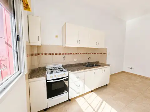 Depto Tipo Casa en Alquiler 15 años