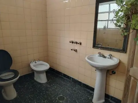 Depto Tipo Casa en Venta en Parque Chacabuco, USD 109.000