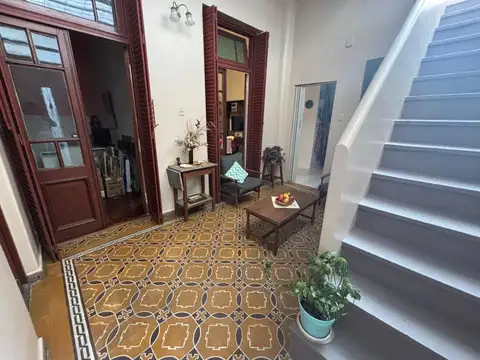 Depto Tipo Casa en Venta al Este