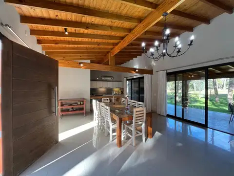 Casa en Alquiler Temporal en Carilo, USD 300