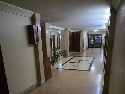 Avenida Hipólito Yrigoyen 2900