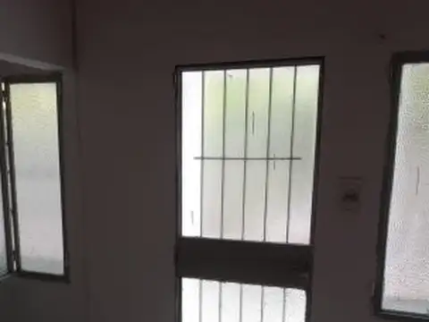 STEPHENSON 338  DEPARTAMENTO DE PASILLO UNICO