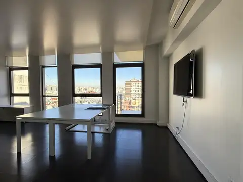 Oficina en Venta con 1 cochera