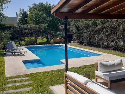 ALQUILER TEMPORARIO VERANO BARRIO CERRADO LAGUNA DEL SOL. CASA 4 DORMITORIOS CON PILETA