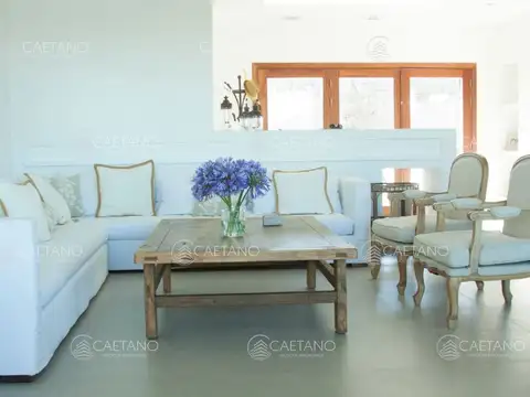 Casa en Alquiler Temporal de 5 dormitorios