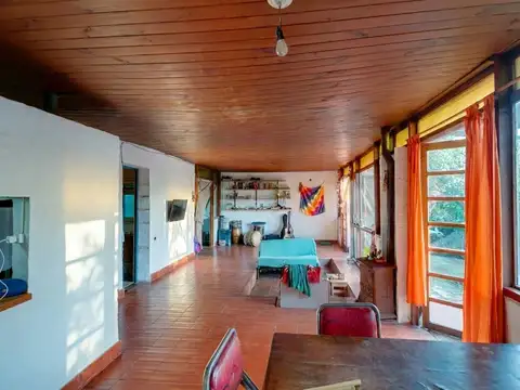 VENTA DE CASA DE 3 DORMITORIOS Y 600 MTS DE JARDIN