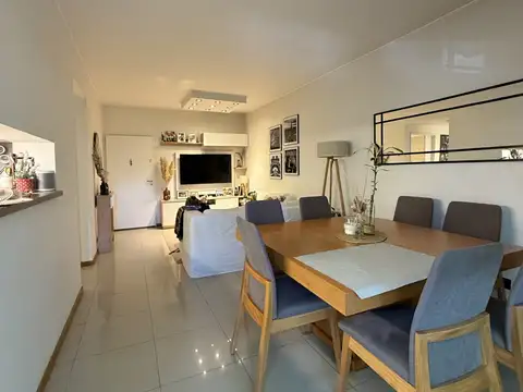 Departamento en Venta en Villa del Parque, USD 180.000