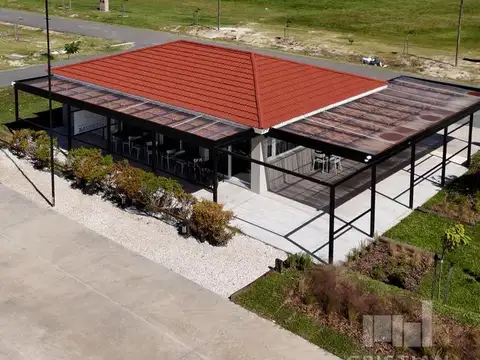 El Aterrizaje barrio Semi Cerrado