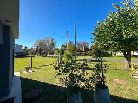 Casa en Alquiler de 4 dormitorios