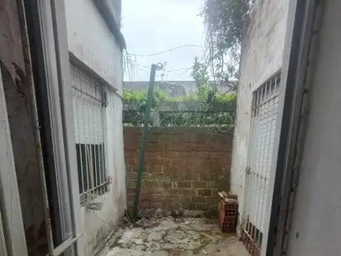 Depto Tipo Casa en Alquiler de 2 dormitorios