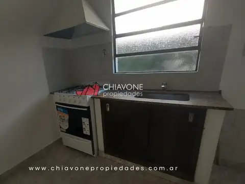 Depto Tipo Casa 3 ambientes con 2 baños