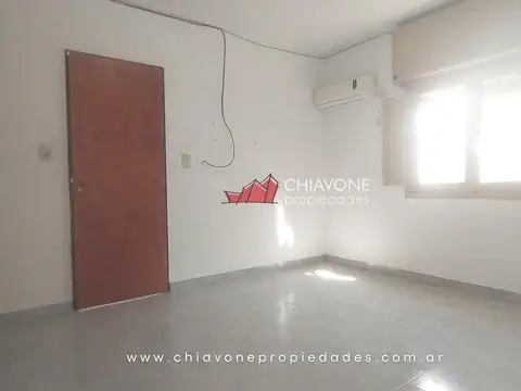 PH Interno, alquiler 4 ambientes, Céntrico, Gral Las Heras