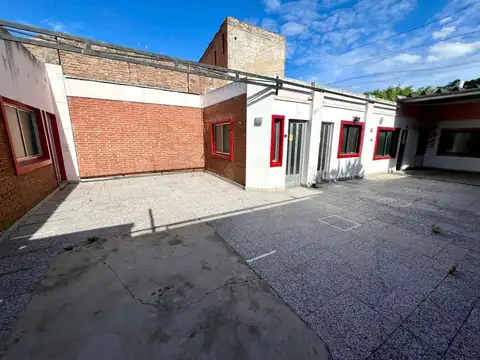 Depto Tipo Casa en Alquiler de 5 ambientes