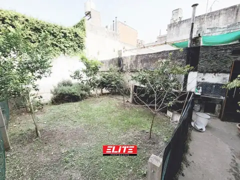 Deposito en Villa Urquiza, a metros av. Los Incas, Triunvirato y Constituyentes