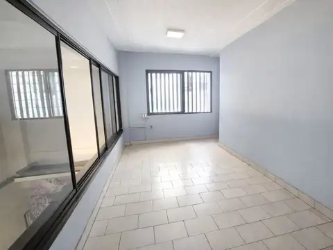 Local en Venta en Tapiales, USD 165.000